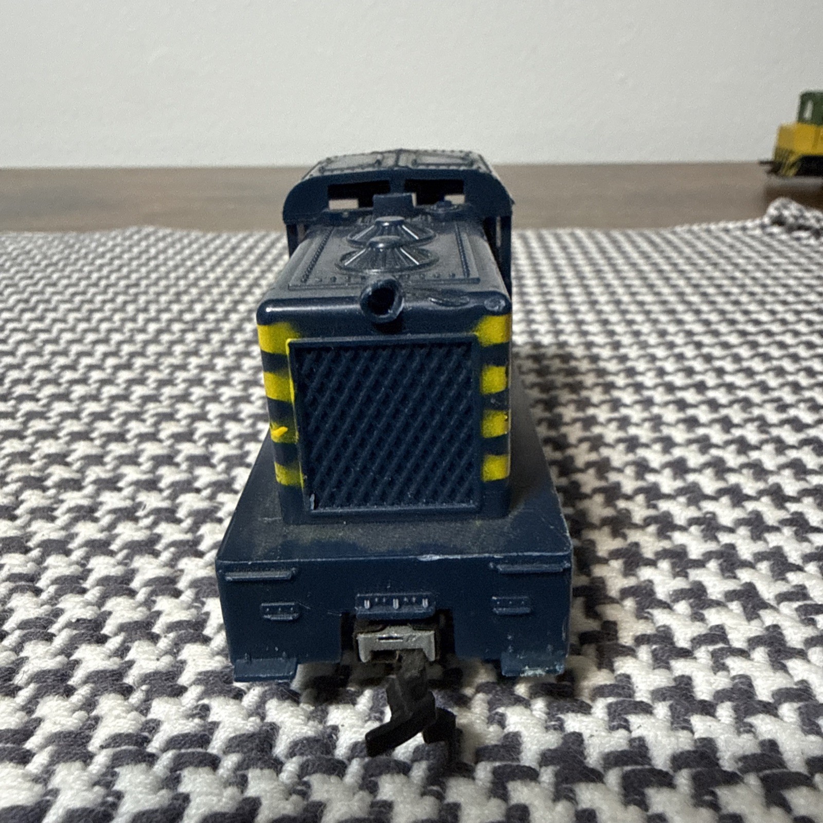 MARX HO #10 WESTERN PACIFIC SWITCHER POWERED See Photos And Description. Tested