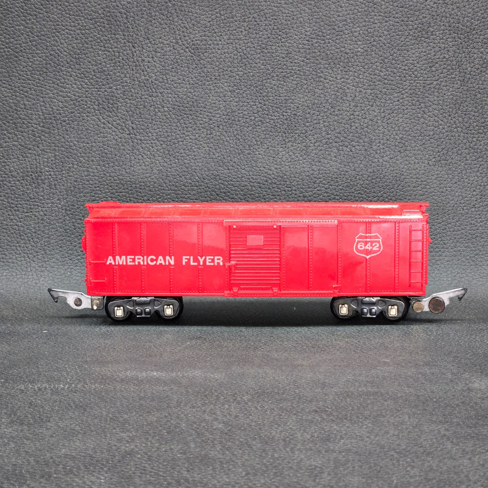 American Flyer The Royal Blue No. 350 Locomotive w/ Tender, 4 Cars