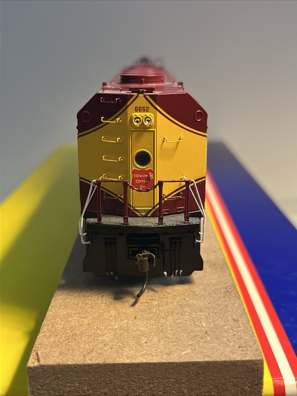 HO Scale Athearn Genesis Wisconsin Central FP45 #6652 DC TESTED
