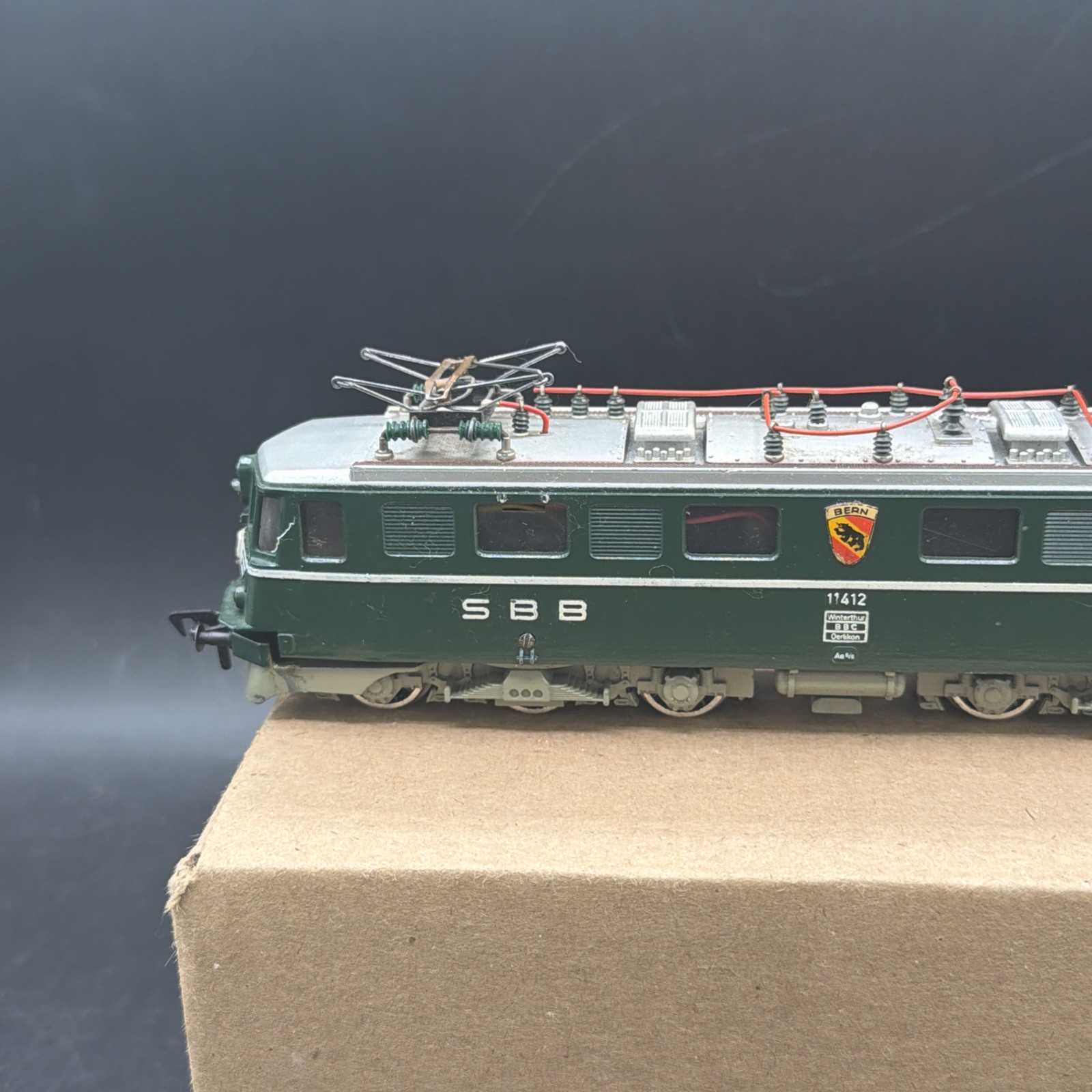 READ Vintage Early Fleischmann HO Scale Dual Motor DC SBB CFF 11412 Locomotive