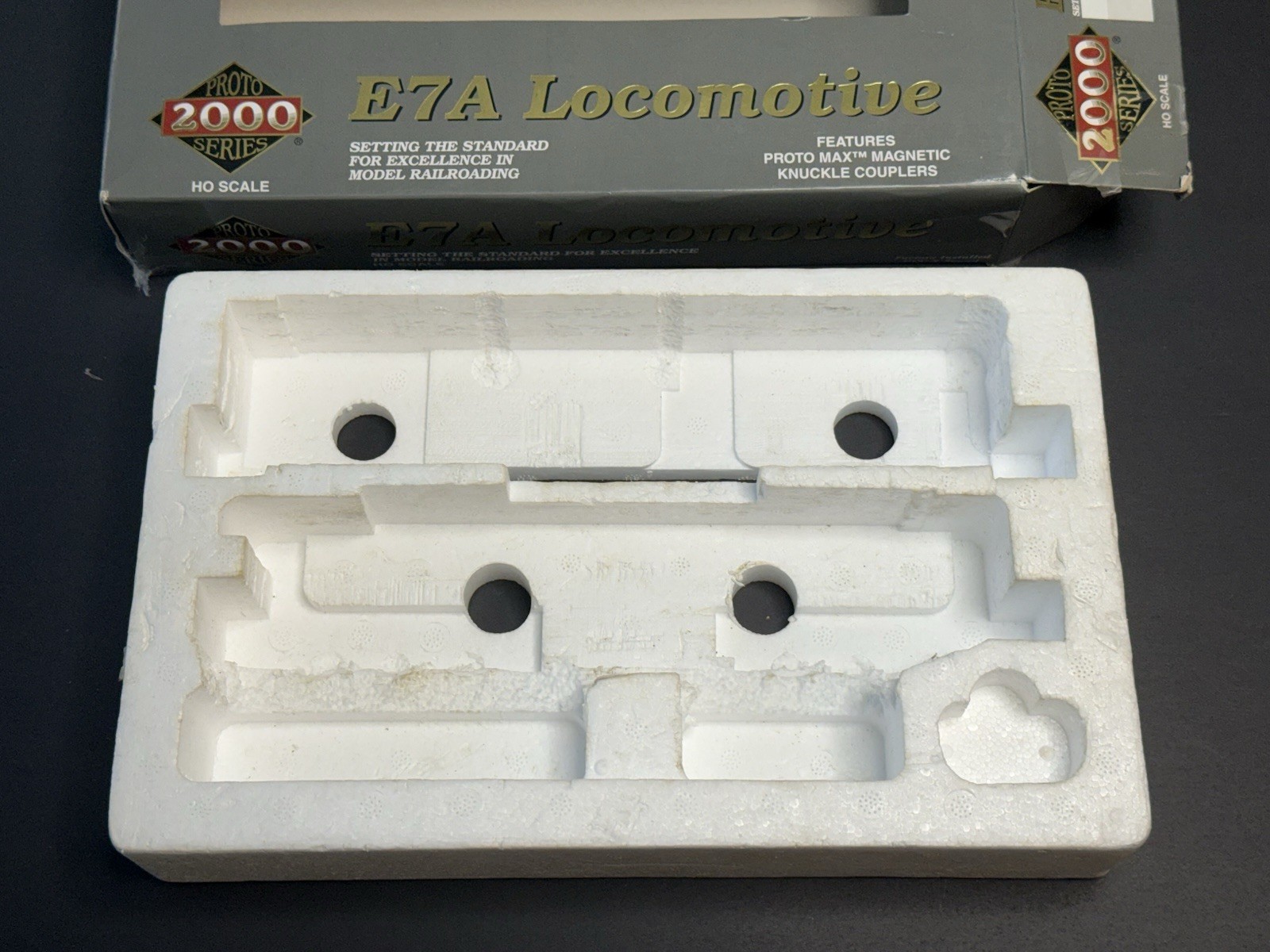 FOR PARTS Walthers Proto E7A Pennsylvania PRR 5843 DCC HO Green Gold 920-40986