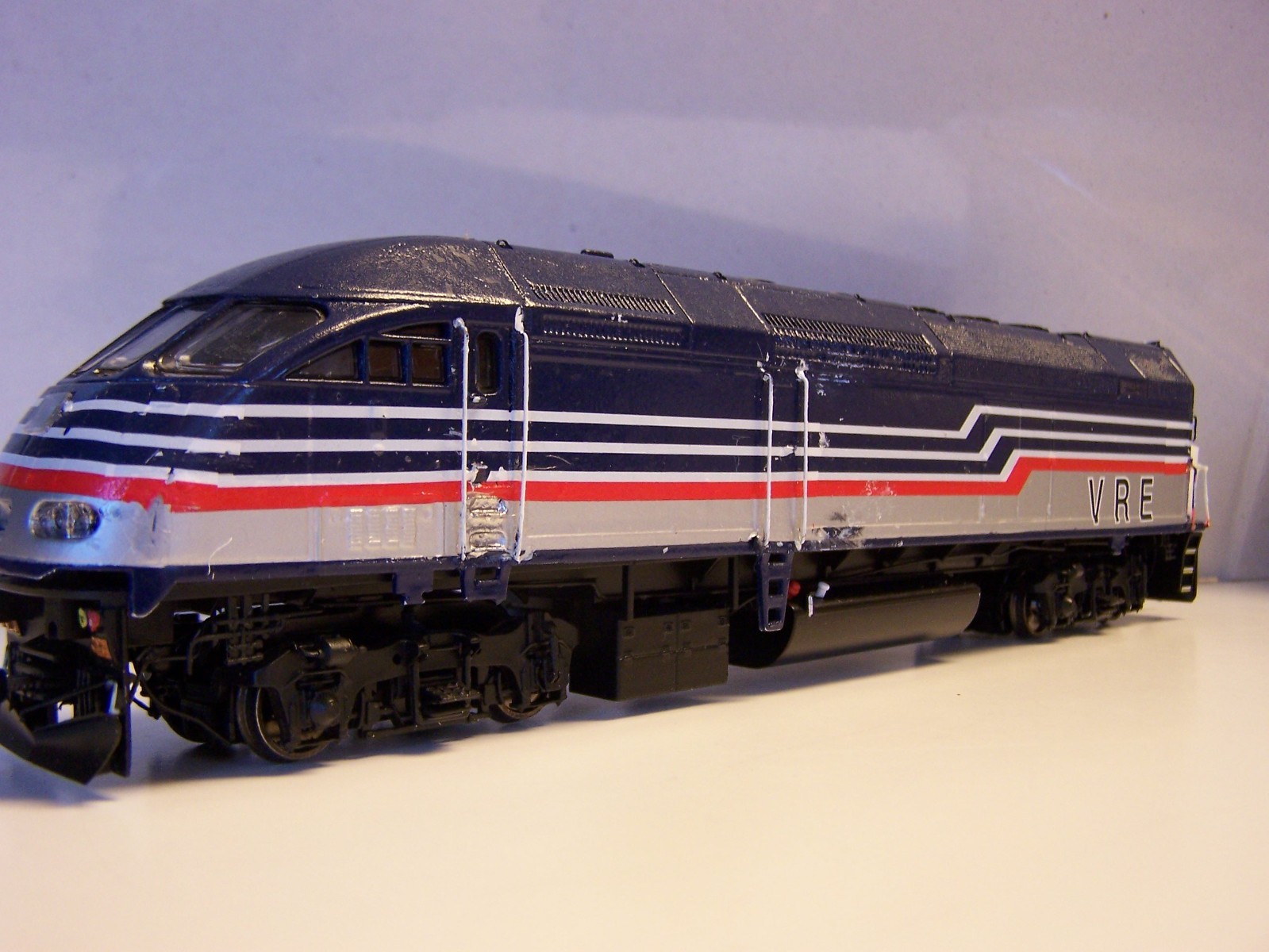 Atlas HO Scale ~ Master Silver ~ MP36PH- DC Version ~VIGIRIN RAILWAY EXPRESS