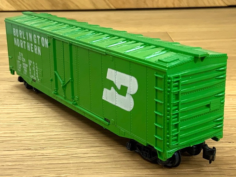 Tyco Rock Island Locomotive Train Set HO Scale Extra Track Power Pack Vintage