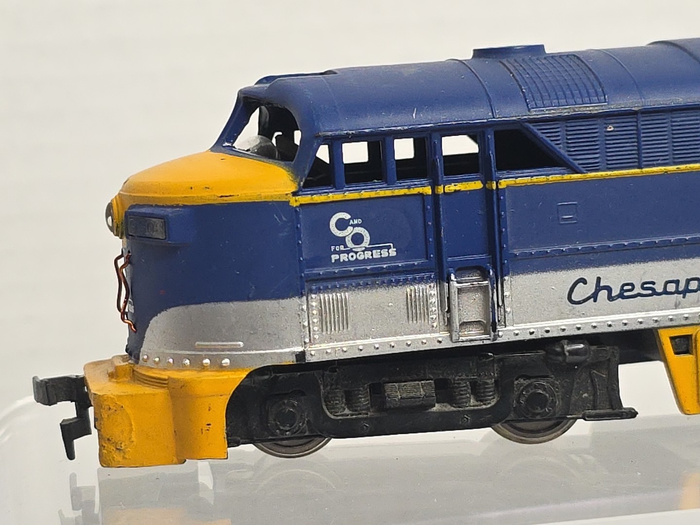 AHM HO Scale Chesapeake & Ohio FM C-Liner A Unit Diesel Loco Runs Read Desc
