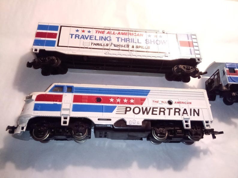 Vintage Bachmann HO Gauge All American Powertrain Locomotive Boxcar Caboose
