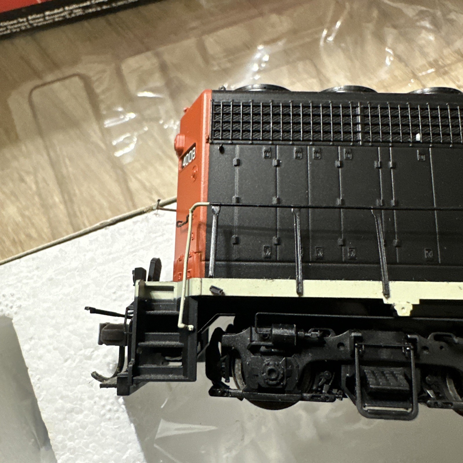 ATLAS HO SCALE #8905 GP-40 CANADIAN NATIONAL #4008