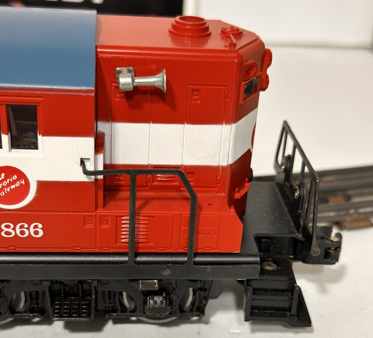 Lionel 6-8866 Minneapolis and St. Louis GP-9 Powered Diesel Locomotive #8866