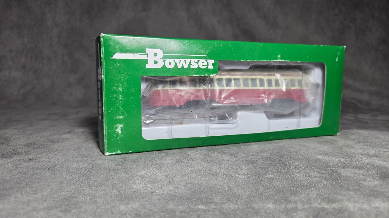Title (79 Characters): Bowser HO 12909 TTC PCC Streetcar #4750 Toronto Executive