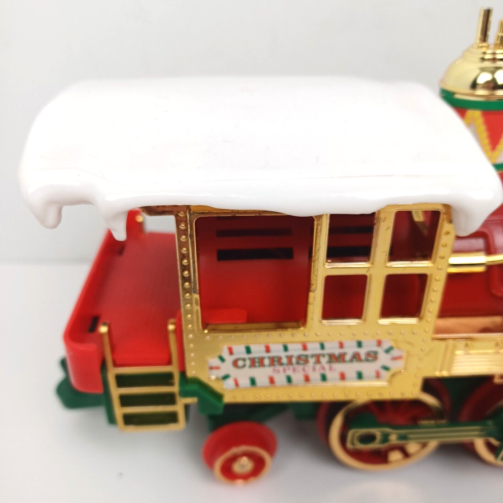 Vtg 1986 New Bright Christmas Special Express Locomotive FOR PARTS 13 1/2″ Long