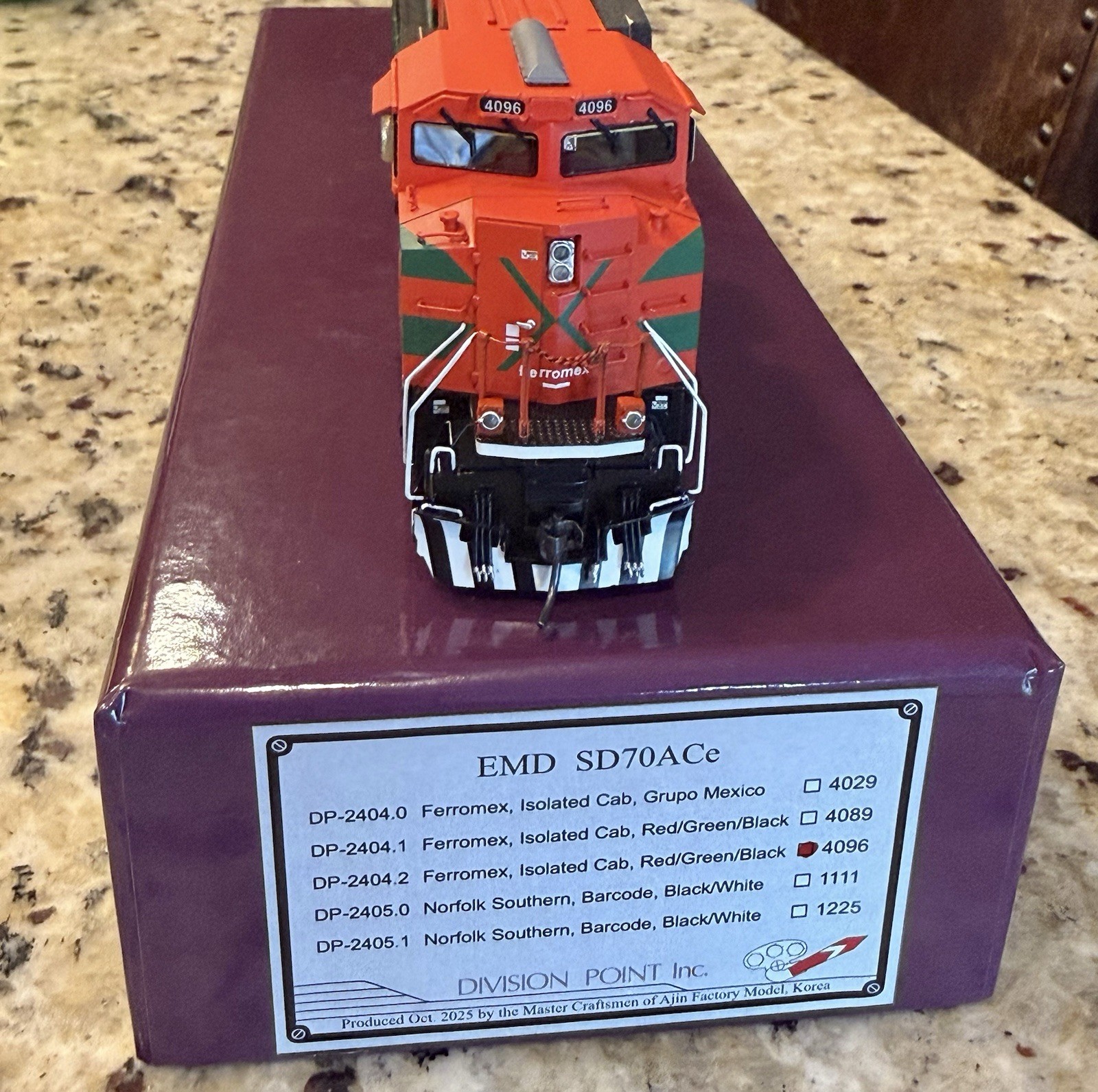 HO Scale Brass Division Point FXE SD70ACe Ferromex Iso Cab #4096 DCC/Sound/NIB