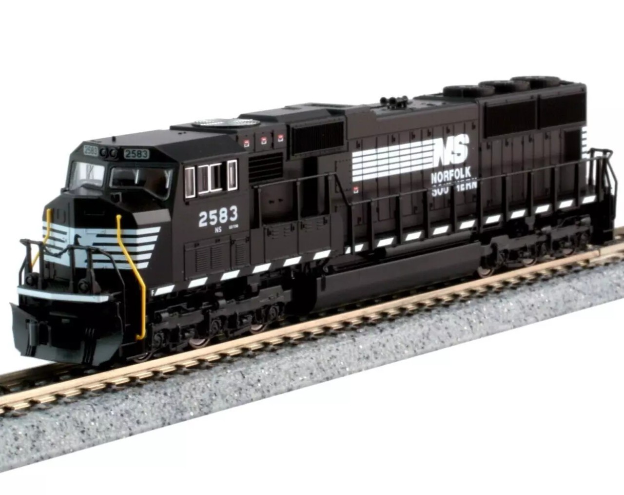 Kato ~ N Scale ~ EMD SD70M ~ Norfolk Southern #2581 ~ DCC Sound ~ 176-7613S