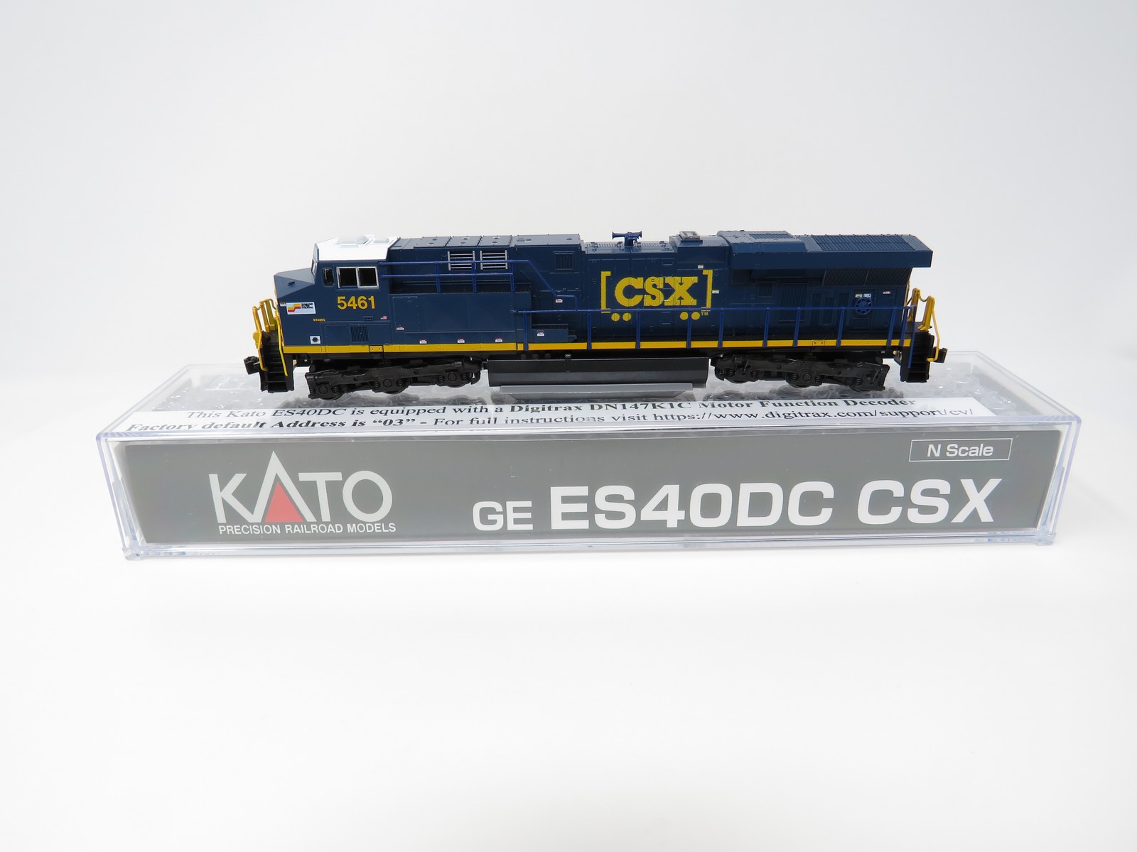 Kato N 176-8963-DCC CSX #5461 GE ES40DC GEVO Diesel Locomotive