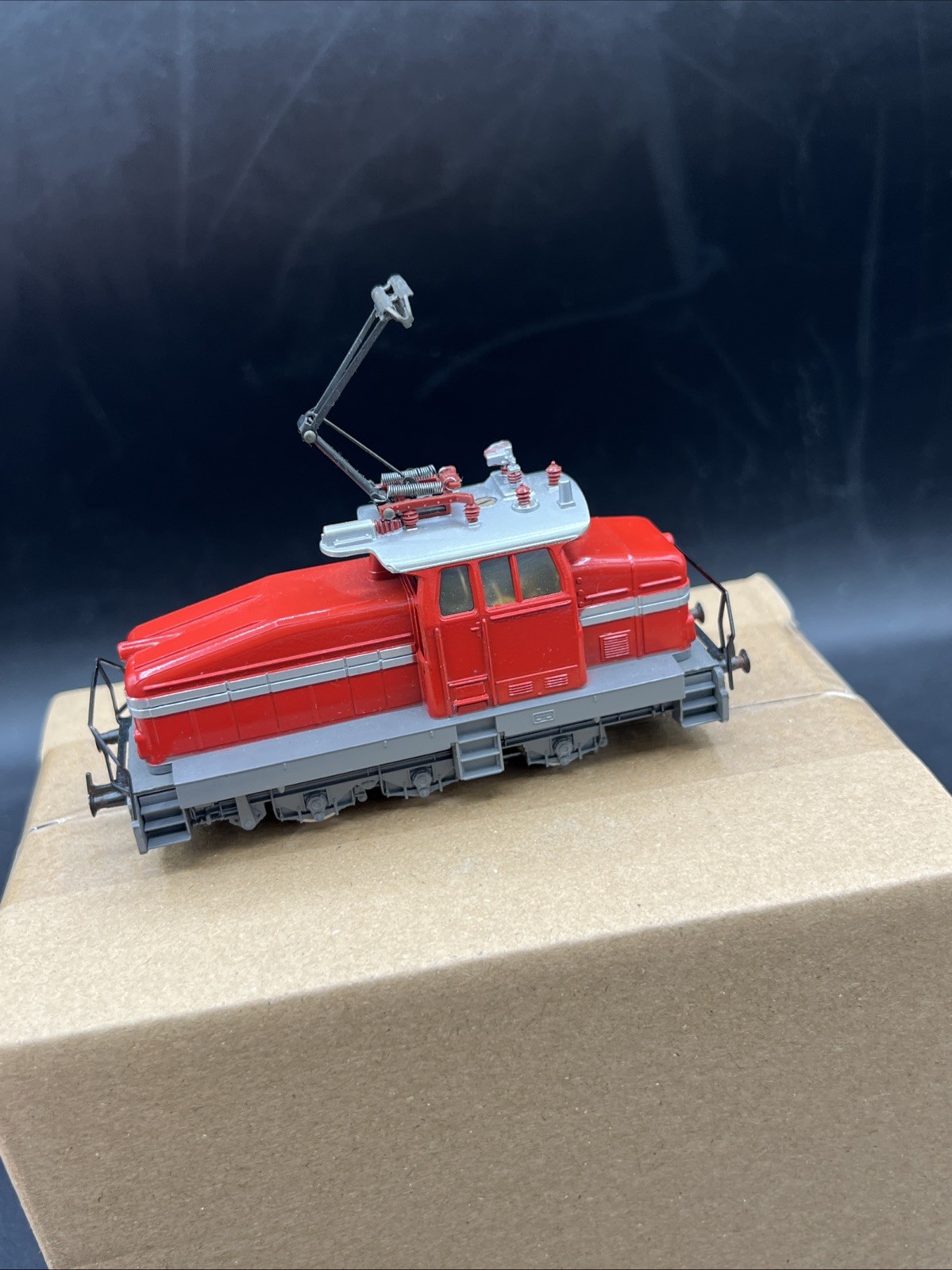 Märklin H0 3044 Electric Locomotive BR 44 EA 800 TESTED BUT READ DESC