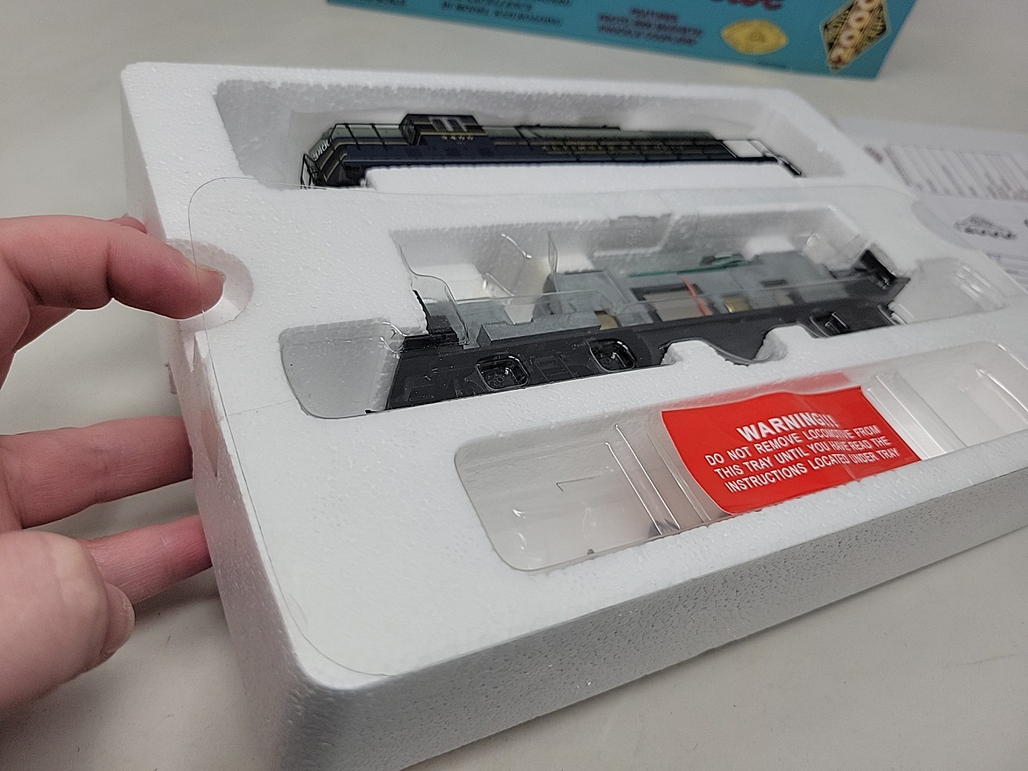 HO Proto 2000 23244 Baltimore & Ohio GP7 Phase II W/ Steam Generator #3400 NIB