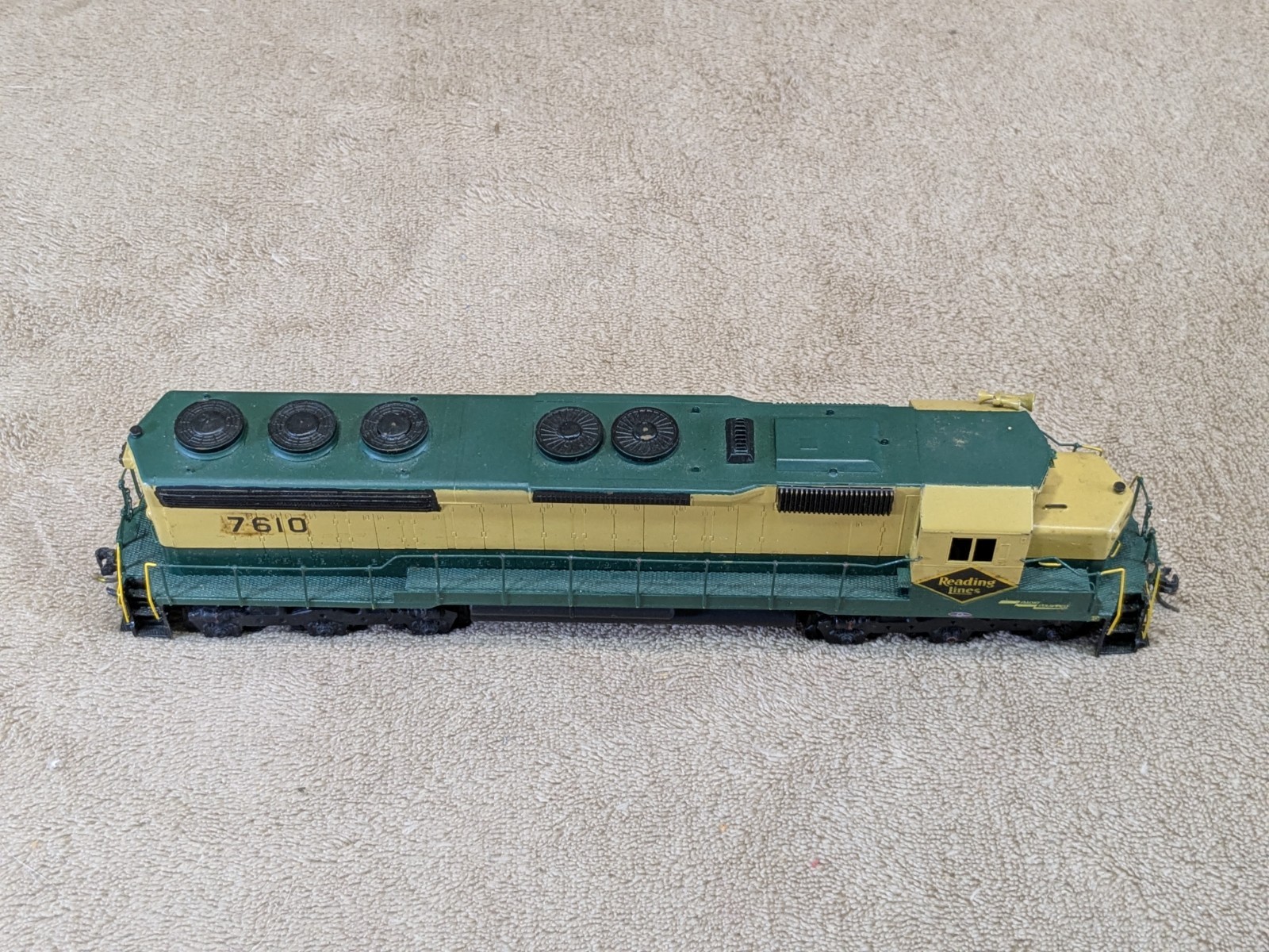 Alco HO Brass Model D-130 SD-45 Locomotive Painted Reading #7610