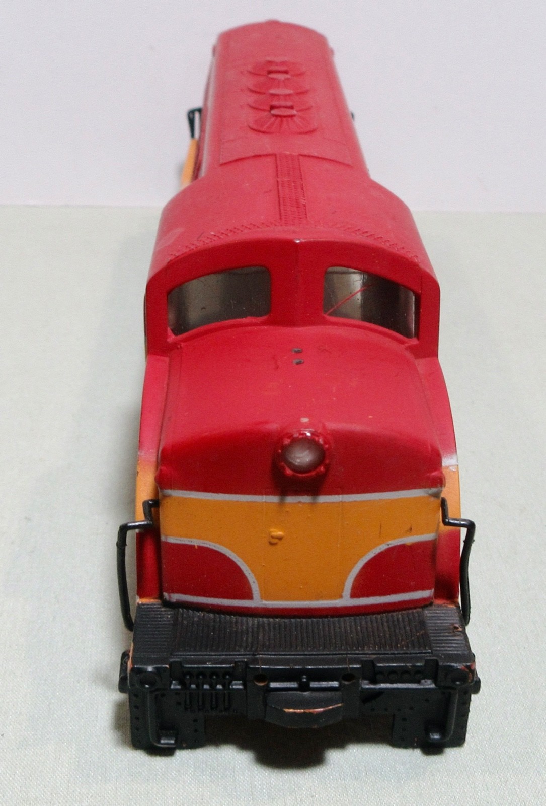 Florida East Coast Railway HO Scale Locomotive Shell Only ( Unbranded )