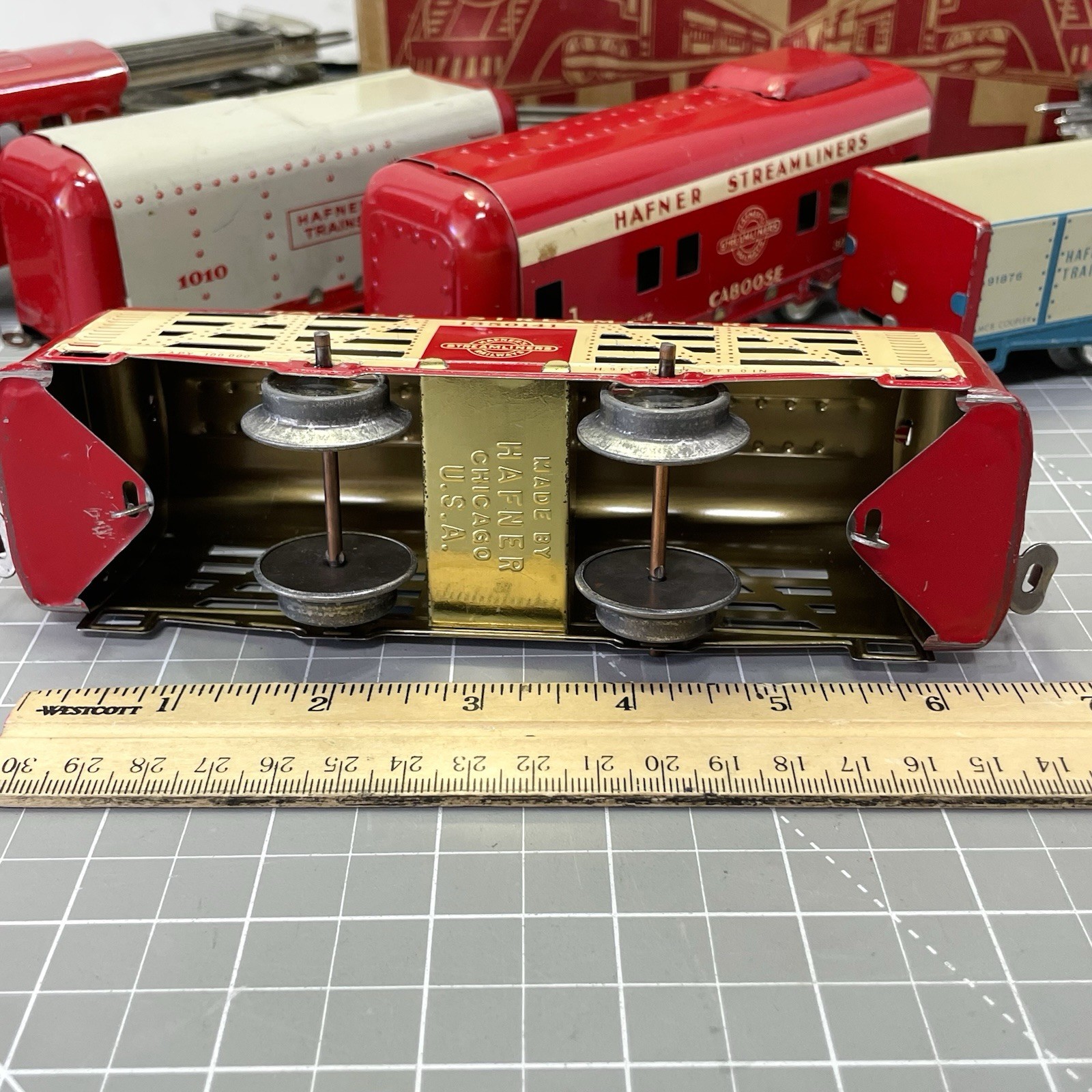 Hafner Streamliners Clockwork Wind-Up Train Set w/ Box & Track Works! Chicago US
