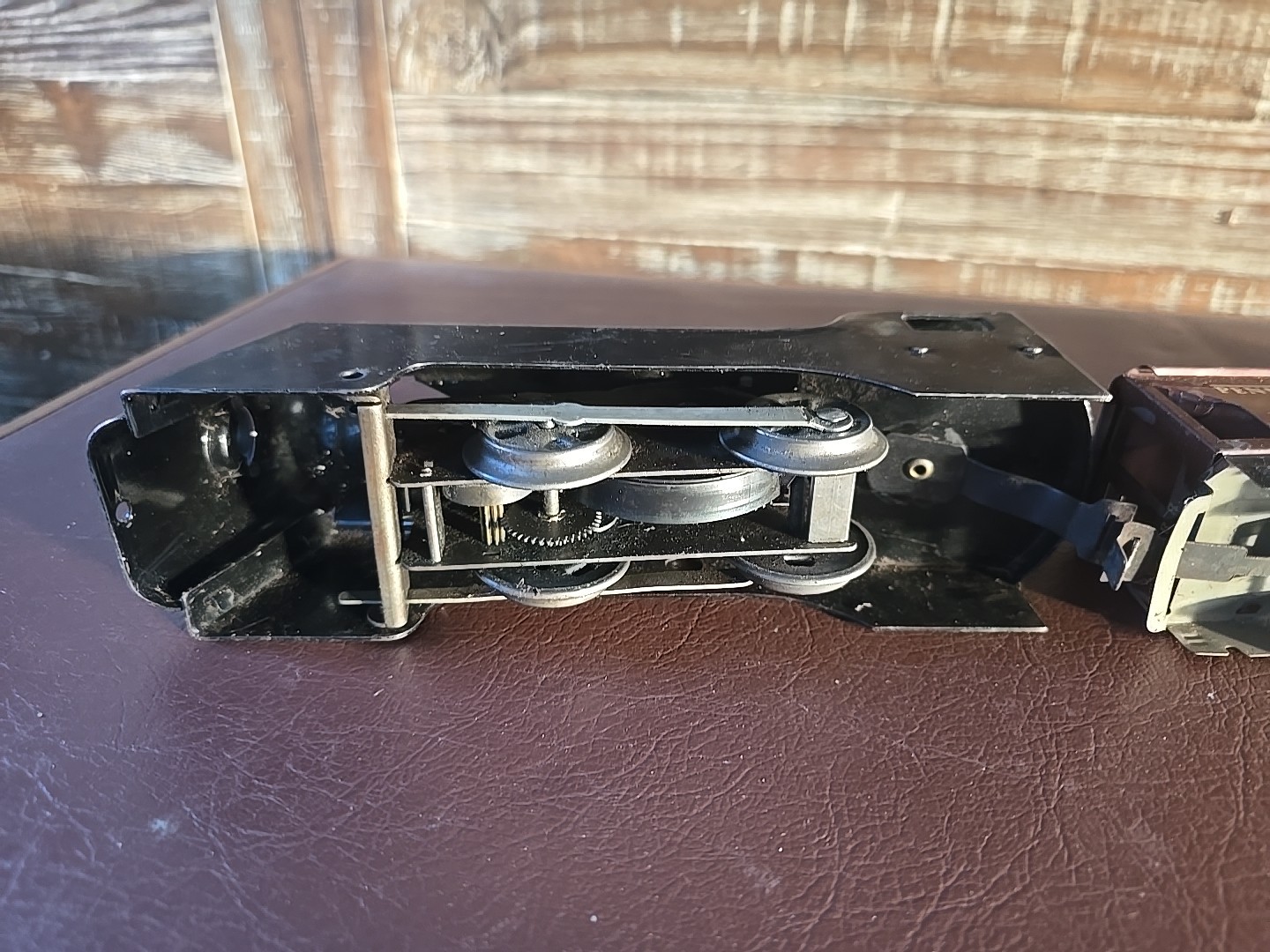 Vintage Marx Wind up locomotive O Gauge New York Central USA + 2 Cars