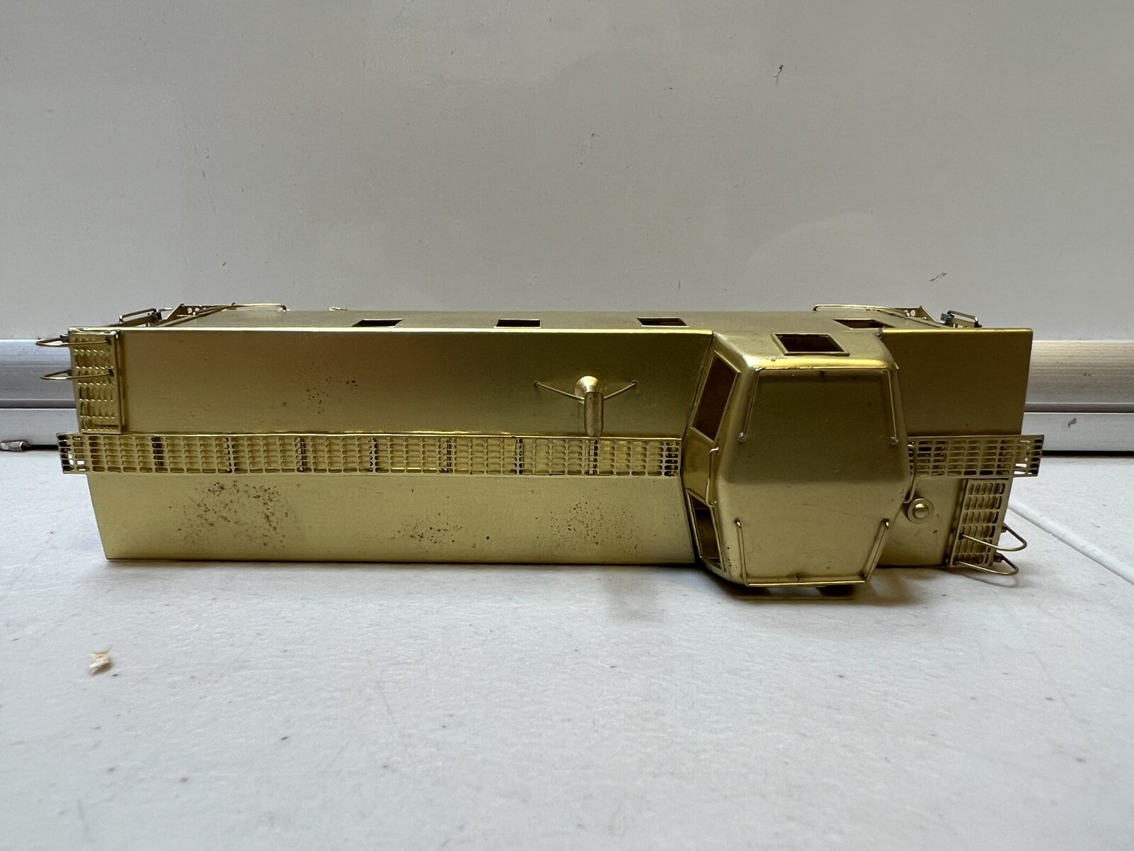 HO Scale Oriental Limited Brass CB&Q International NE-12 UP Caboose *ROB