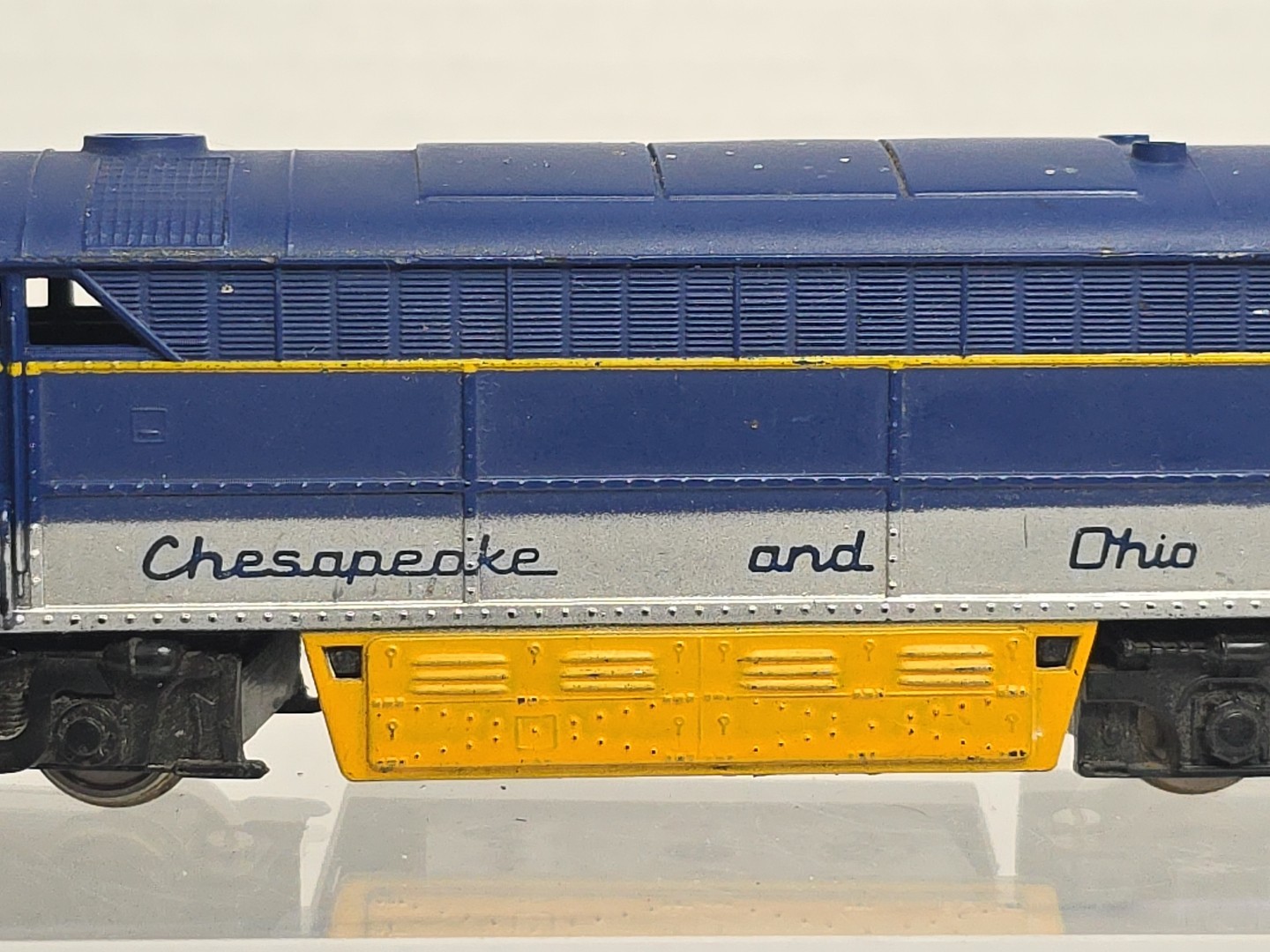 AHM HO Scale Chesapeake & Ohio FM C-Liner A Unit Diesel Loco Runs Read Desc