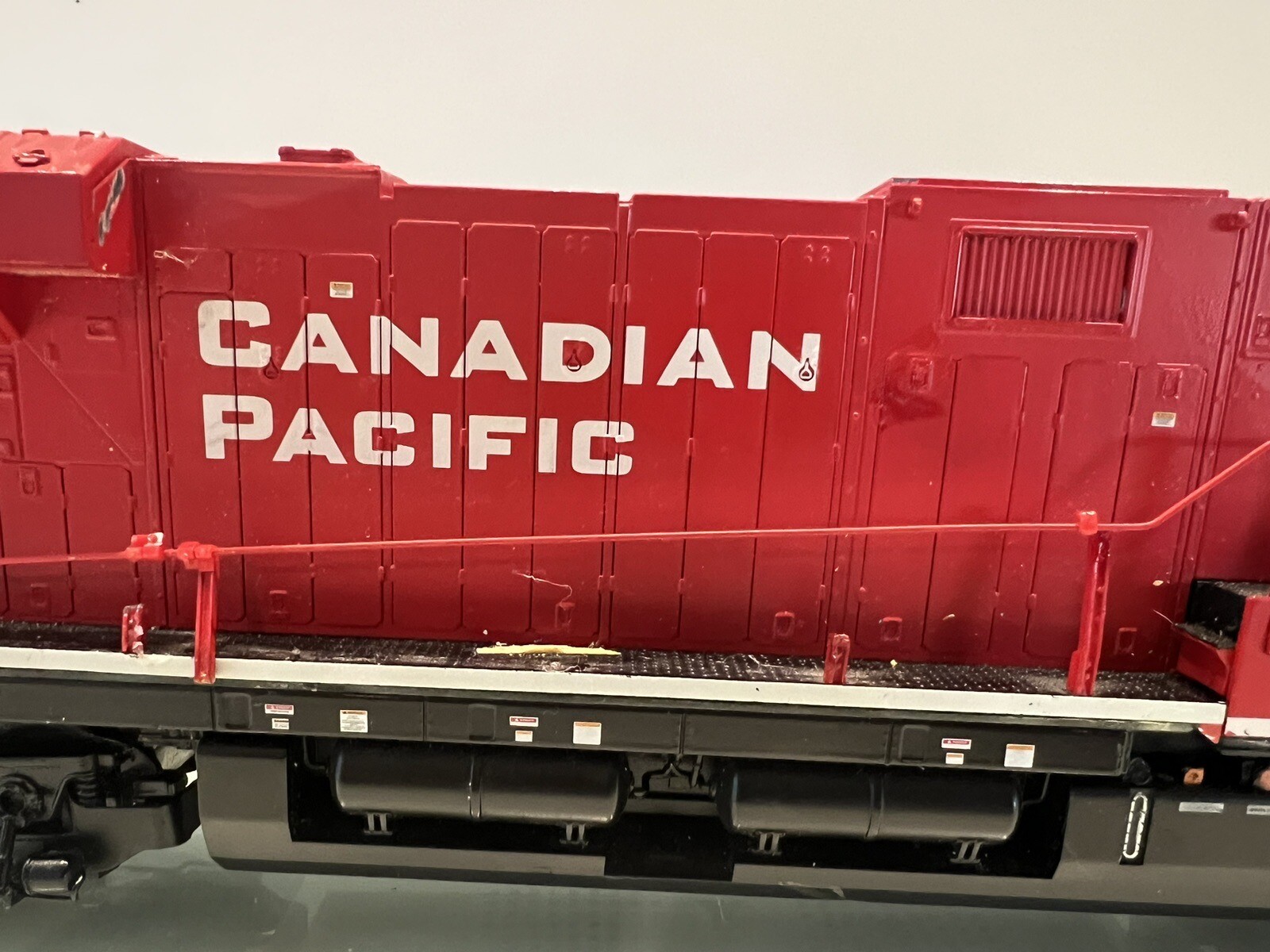 LIONEL LEGACY 2133351 CP/Canadian Pacific SD70ACe Diesel Engine w/Box O-Gauge
