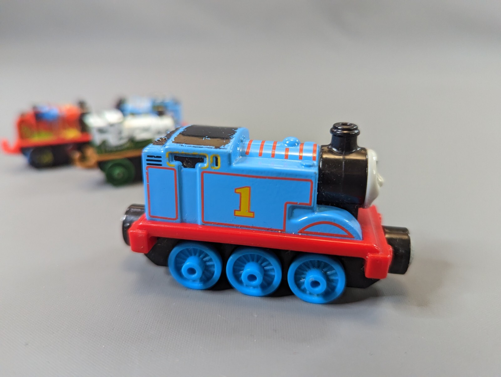 Thomas And Friends Diecast Magnetic and 3 Mini Plastic Trains 2013 Mattel