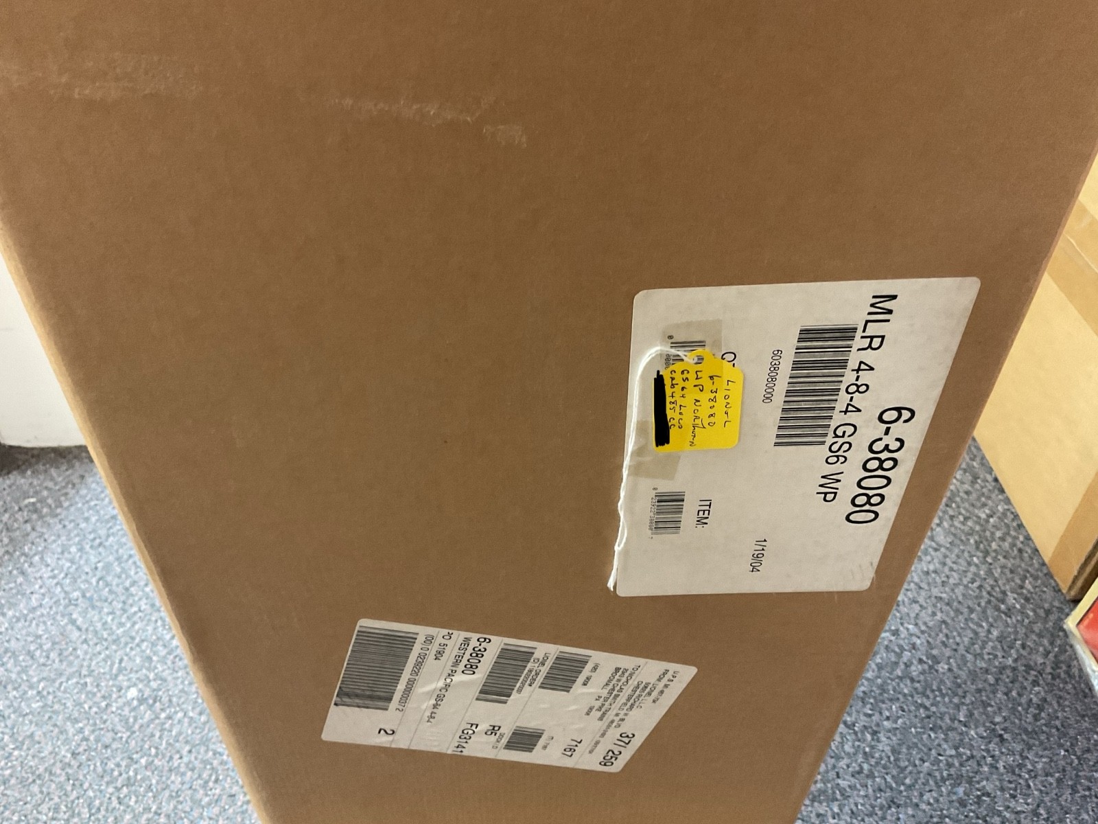 Lionel 6-38080 TMCC Western Pacific Scale 4-8-4 GS-64 Loco & Tender #485 IN Box