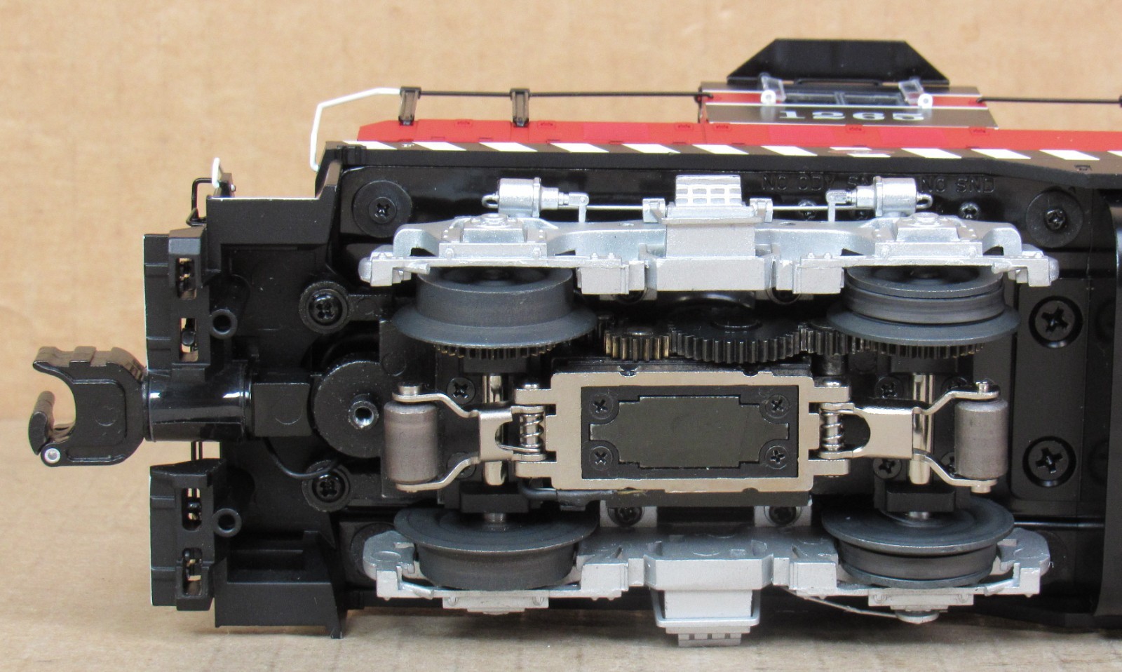 Lionel 28565 Rock Island GP-7 Diesel Engine w/Legacy O-Gauge LNIB