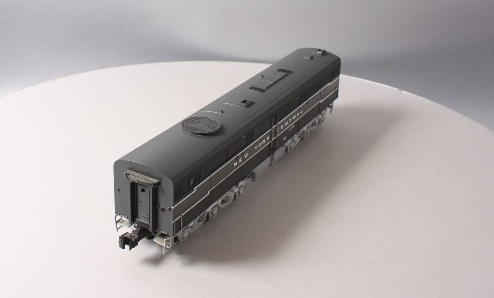 Lionel 6-18966 New York Central Alco PB-1 Non-Powered Diesel Locomotive #2000B