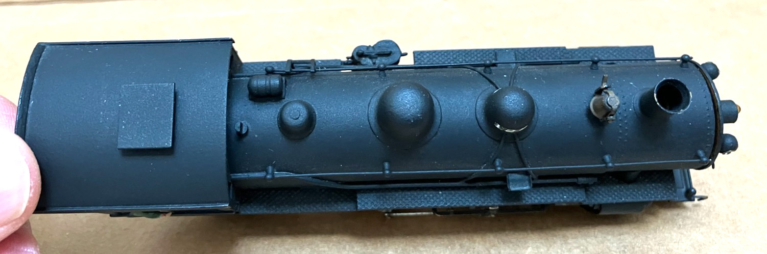 TENSHODO HO BRASS ATLANTIC 4-4-2 LOCOMOTIVE WITH TENDER.