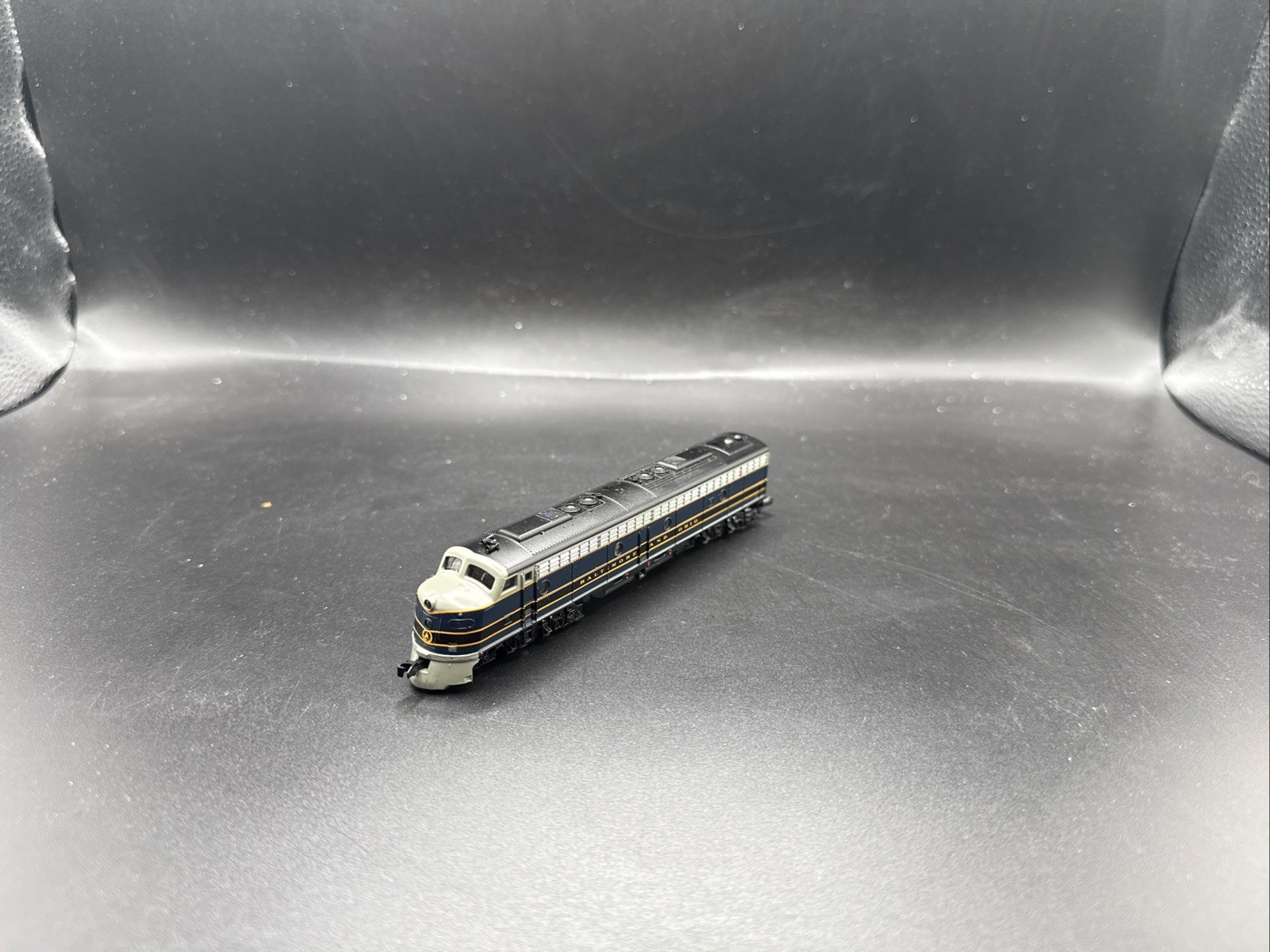 N Scale Life-Like # 7160 Baltimore & Ohio E8 READ F.26