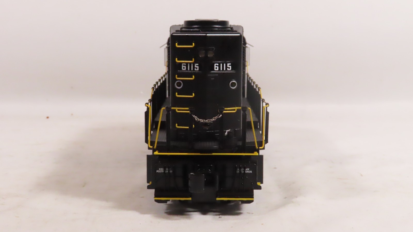 Lionel 6-28850 NYC GP-30 Diesel #6115 w/TMCC Railsounds & Smoke LN