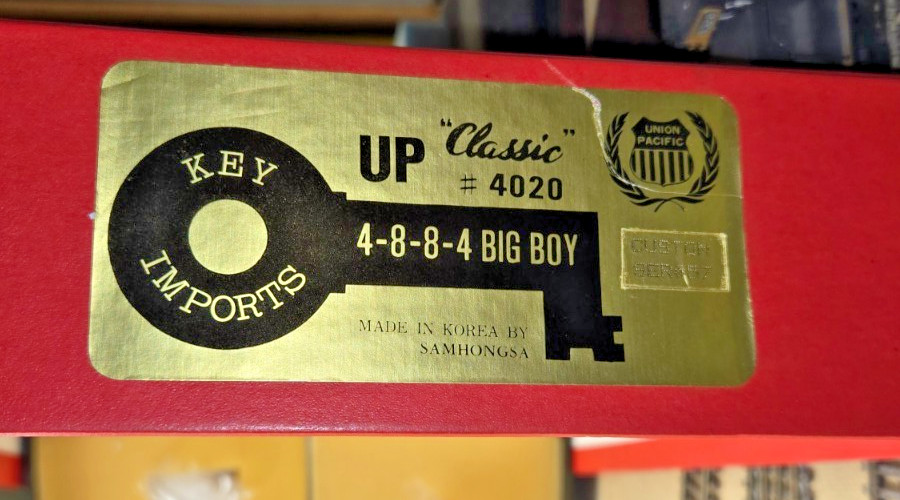 BRASS KEY/SAM. U.P. 4-8-8-4 #4020 BIGBOY CUSTOM SERIES #57 DISPLAY ONLY ESTATE