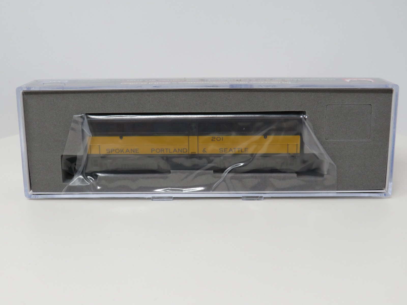 Atlas N 40005118 DCC Sound Spokane Portland & Seattle 201 FB-1 Diesel Locomotive