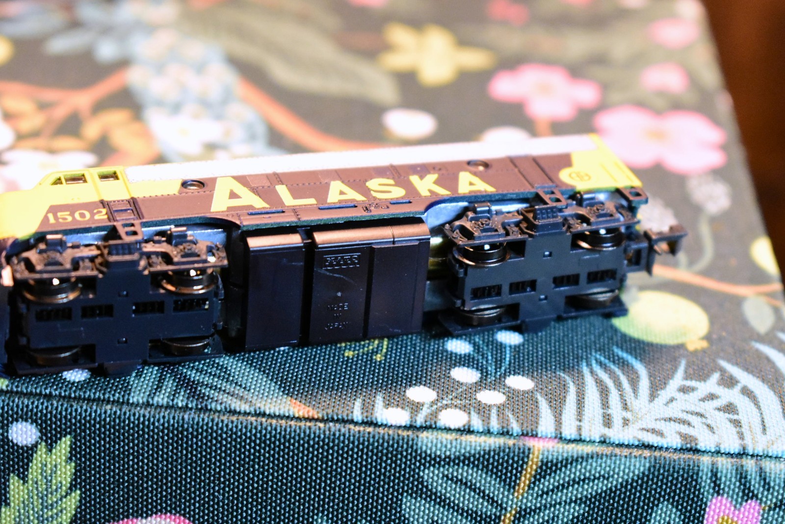 N Scale KATO Dream Designs Alaska RR F7 A/B/A Locomotives 1500 1502 1530 EX
