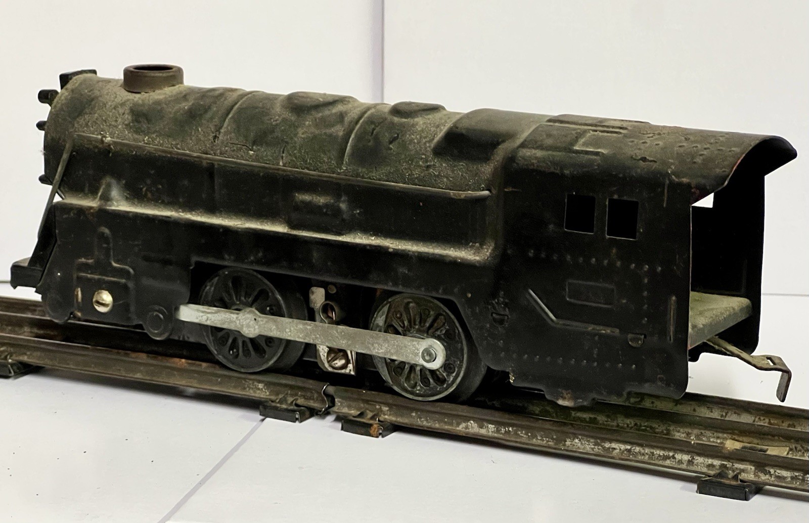 Vintage Metal Steam Locomotive Engine w/ Lionel Whistle Coal Tender Train Pair