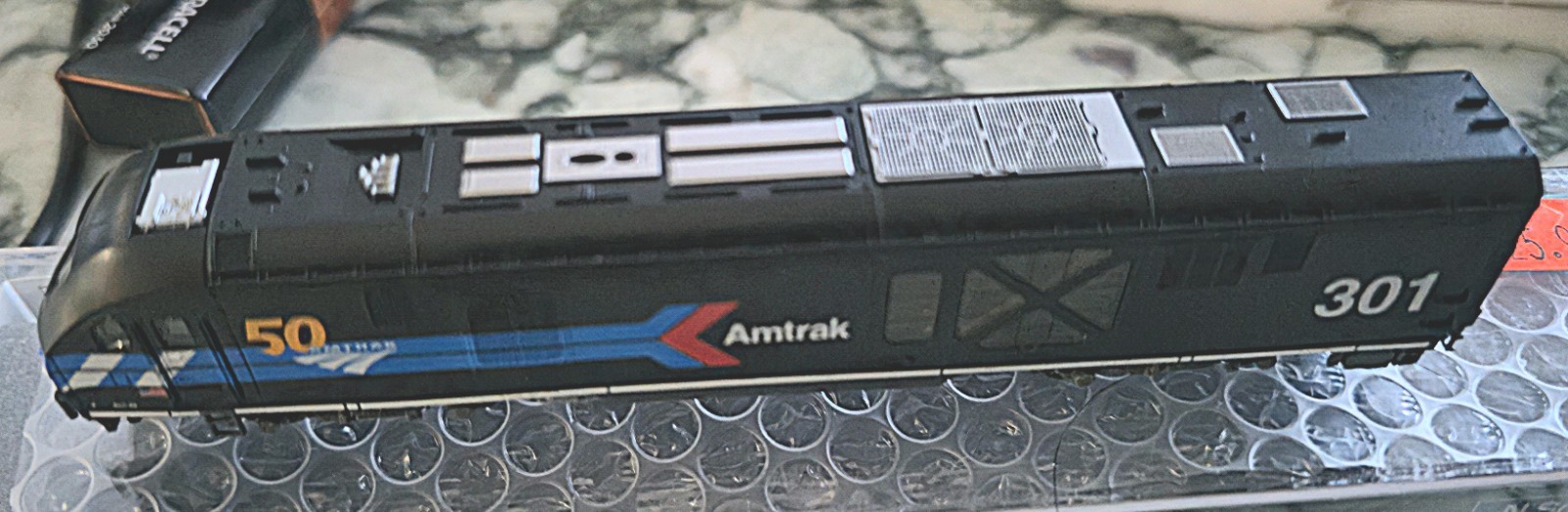 New N-Scale Kato ALC-42 Charger 176-5060 Amtrak Day One #301 DCC and Sound Ready
