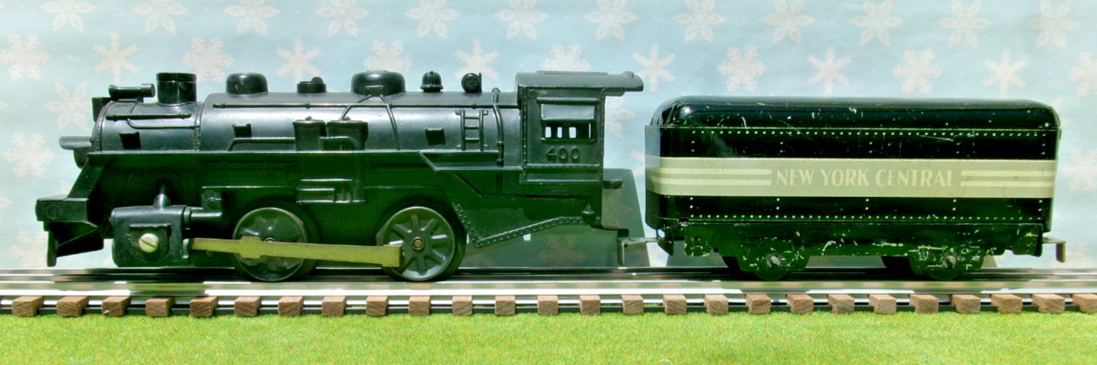 Marx Puffer Clockwork / Wind Up Locomotive 400 & NYC Tin Coal Tender . . EX