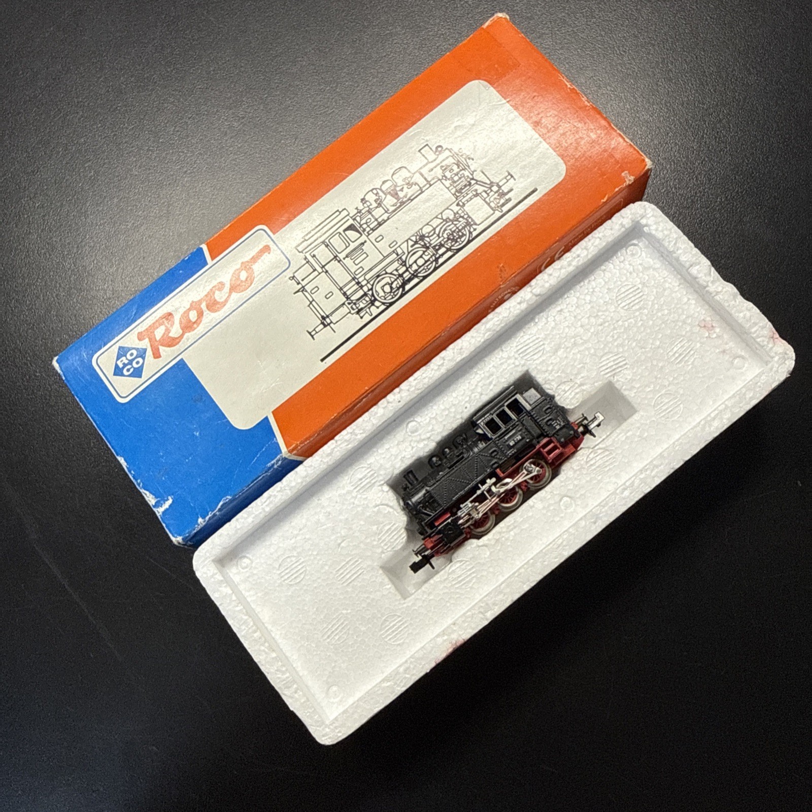 N – Scale Roco 23200 Steam Locomotive No Tender Original Box