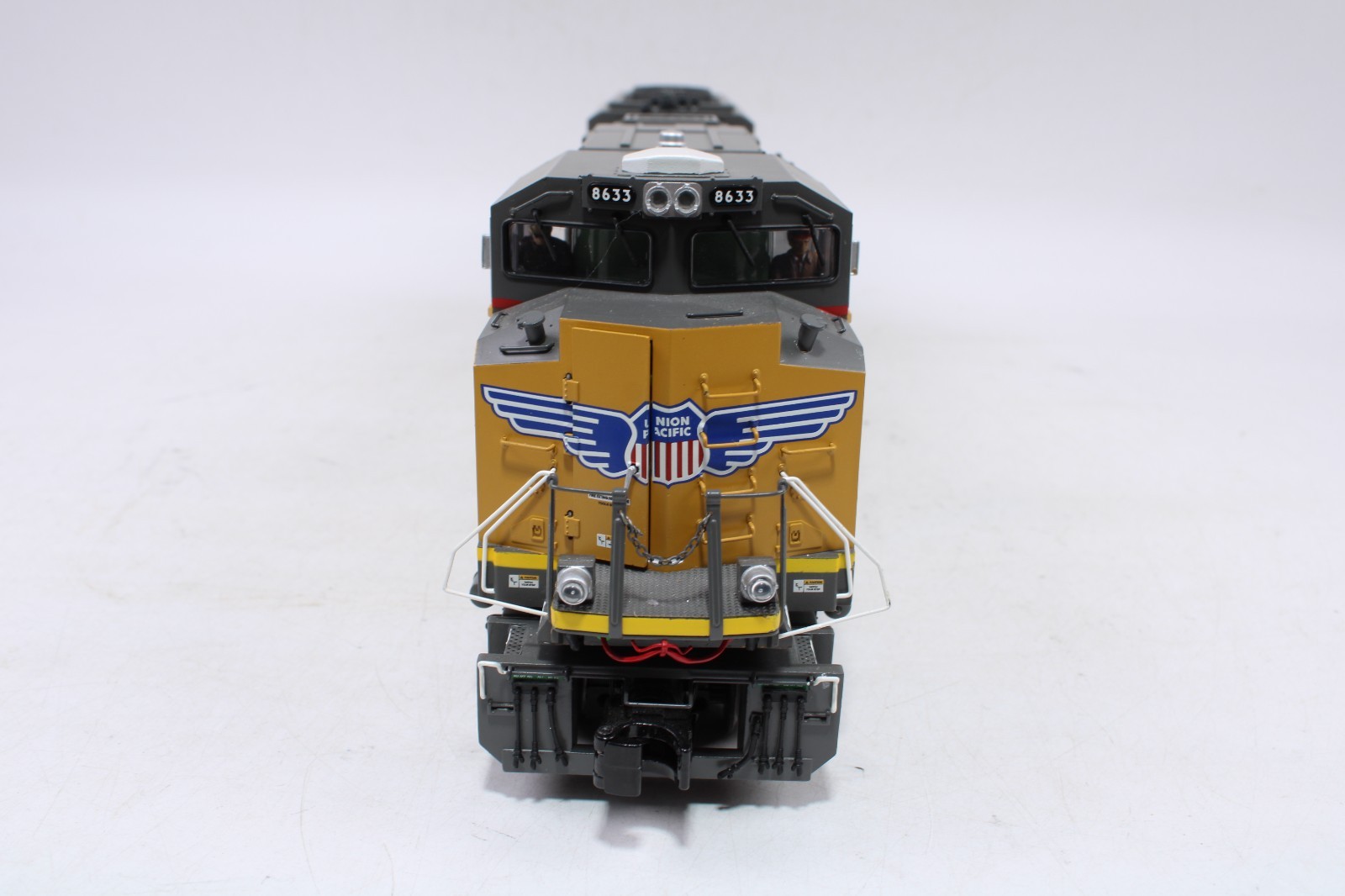 MTH 20-20219-1 O Gauge SD70ACe Diesel Engine Union Pacific #8633 Flag PS3