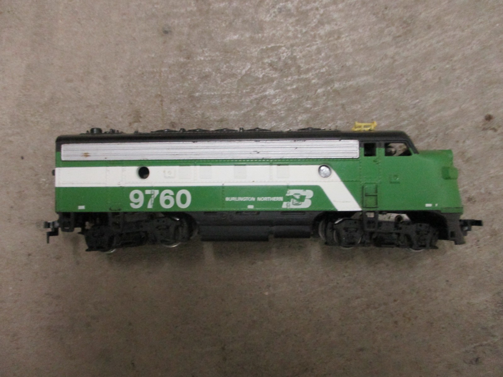 Athearn HO , Track Tested F7A Diesel,Burlington Northern #9760