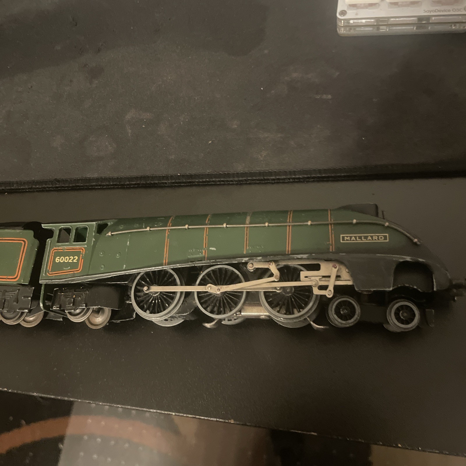 Hornby Dublo BR Class A4 Mallard Steam Locomotive & Tender 60022 Green OO 3-Rail