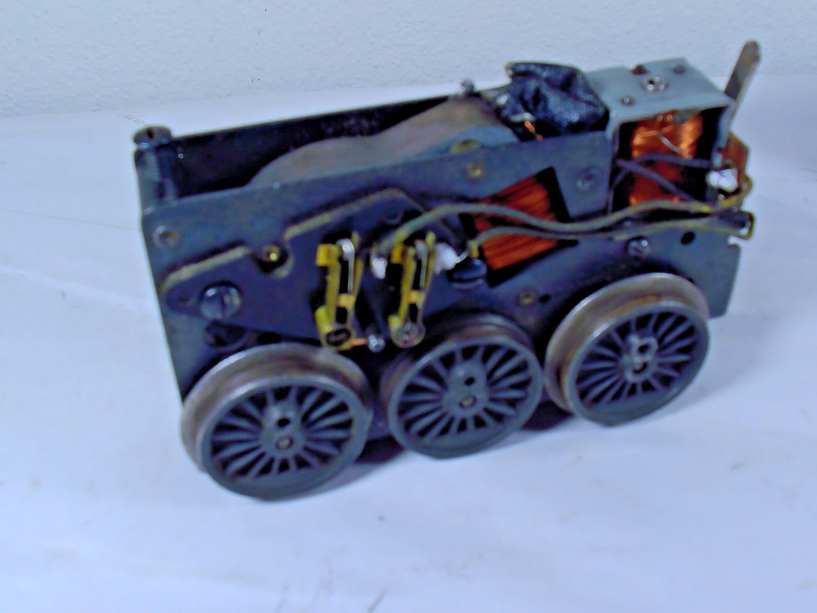 Lionel Original Vintage Late 2026 Steam Engine Motor with e unit, runs
