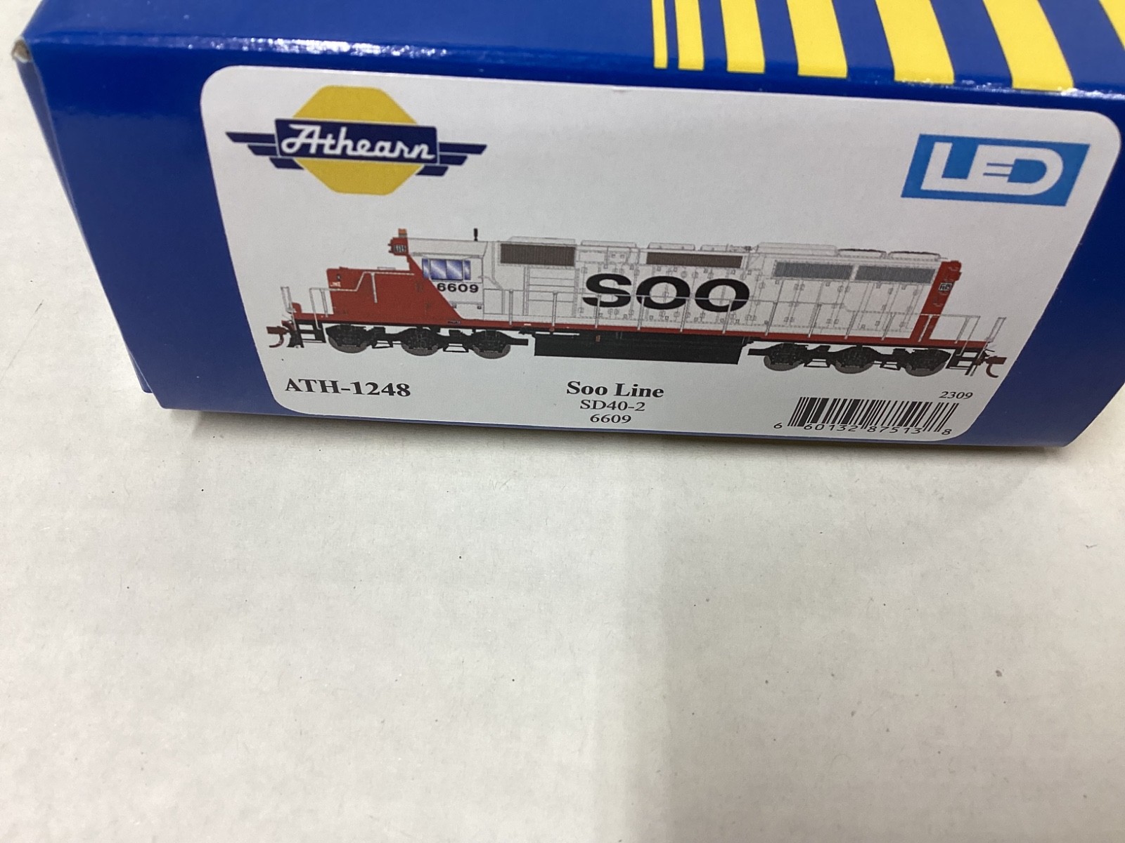 Athearn #1248 HO scale “SOO” SD40-2 DCC ready Rd. #6609