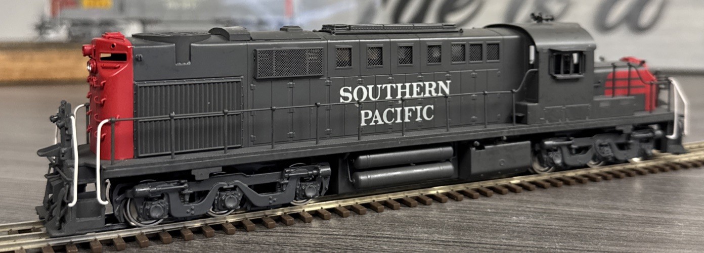 Key Imports Custom Series #69 HO Brass ALCO RSD-15 (DL-600B) Low-Hood SP Version