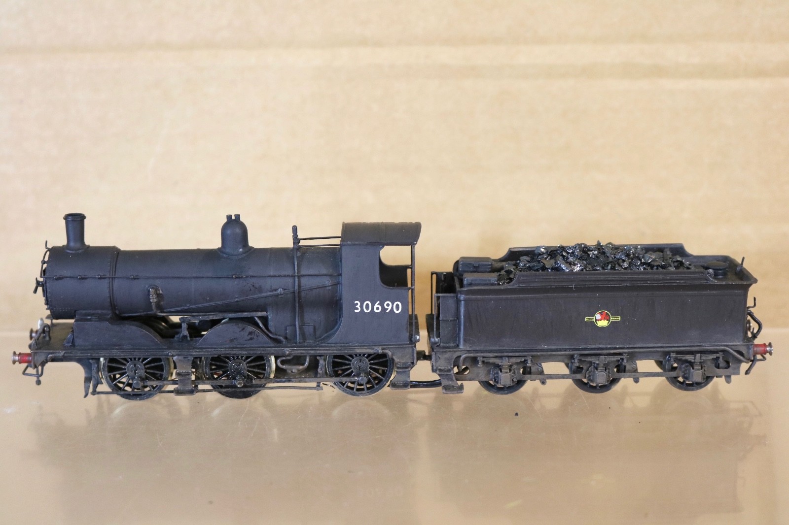 KIT BUILT OO SCALE BR Ex SR LSW 0-6-0 DRUMMOND D CLASS 700 LOCO 30690 PORTESCAP