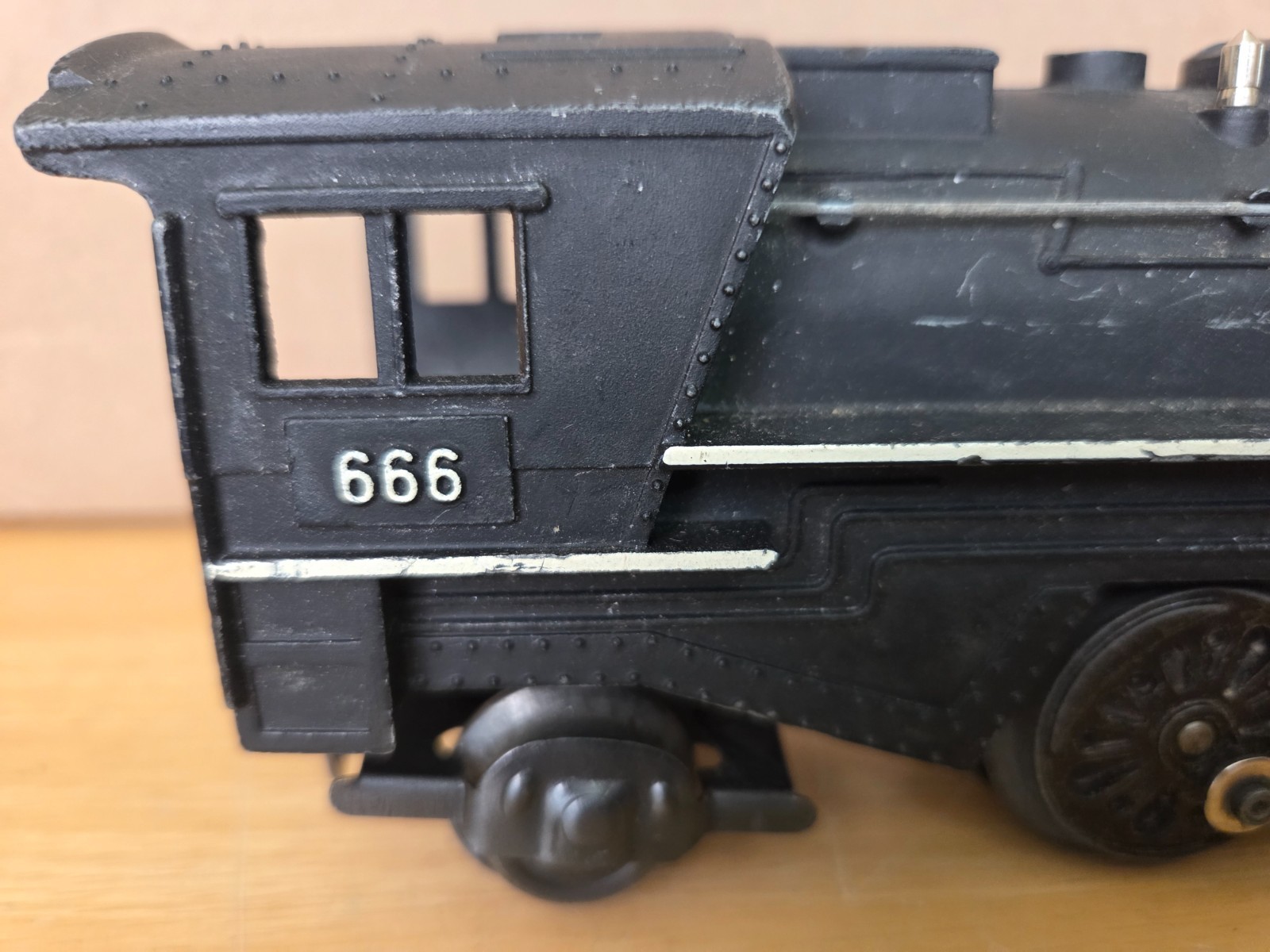 Vintage Marx #666 Steam Locomotive.