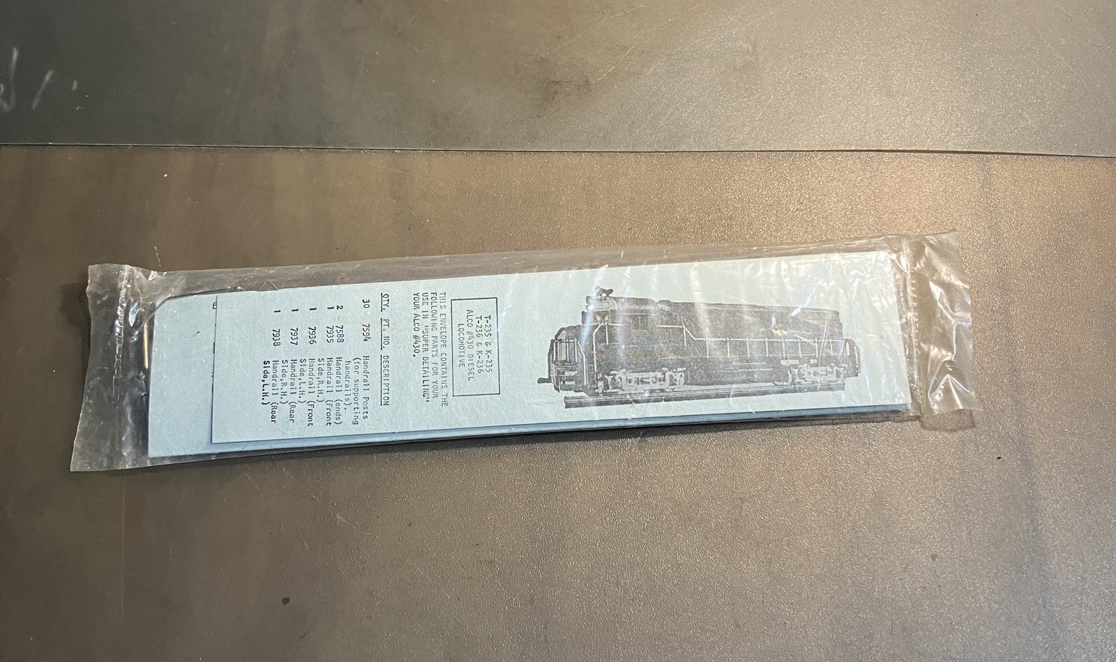 TYCO Mantua Ho Alco Century 430 Metal Handrail Kit Sealed