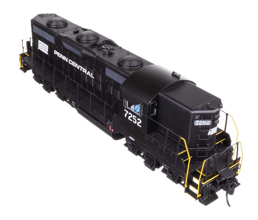 Walthers Proto ~ HO Scale ~ EMD GP9 ~ DC ~ Penn Central PC #7252 ~ 920-49731