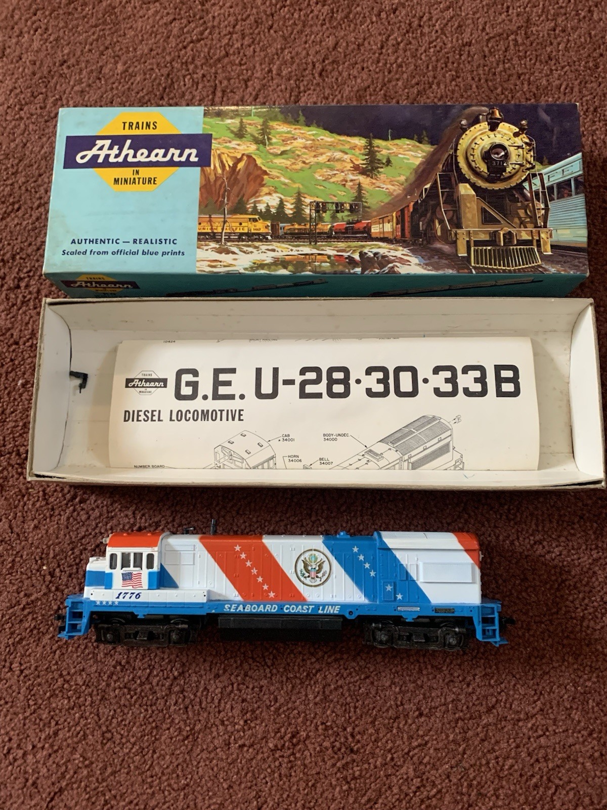 Athearn Diesel Locomotive U33B Seaboard Coast Line spirit of 1776 in org box